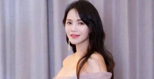 连房都没有伊能静恋爱小课堂开课啦！真不愧是人间恋爱清醒朱孝天