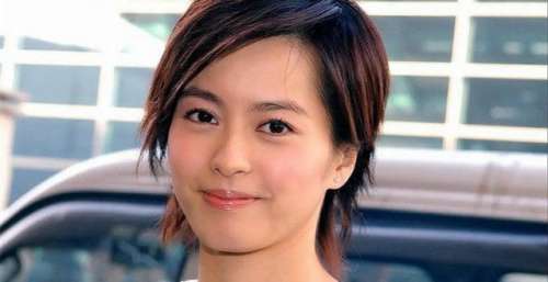 送别梁汉文梁咏琪入行26年首次主演港剧！与电视台一哥演夫妻，45岁美貌依旧披荆斩