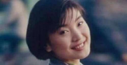 一个的说法出轨整容医生，转移老公财产12亿，“常回家看看”的陈红太狠了中国好