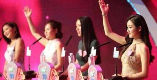 规则被取消非诚勿扰“猫脸”女嘉宾无人敢牵手，卸下妆容后，观众沸腾了德云社