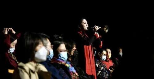 台上台下“玩”成一片，“花样年华”音乐会现场太high了！