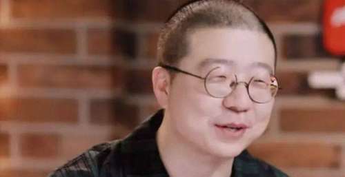 首播全网热度第一，李诞续《脱口秀大会4》后，又加盟爆款综艺