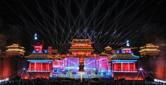 产业｜第6届成龙国际动作电影周山西大同闭幕 华语十大经典动作电影发布