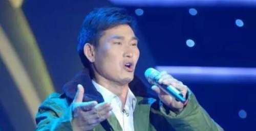 于文华大力提携朱之文，各种场合力捧，她得到了什么？