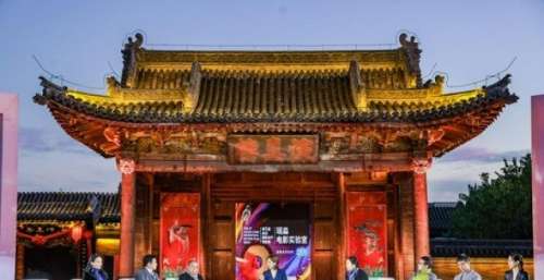成龙电影周举办论坛 共论功夫电影未来之路