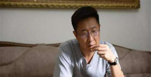 彩排收到儿子去世的消息，林永健没有放弃彩排，依旧用心排练