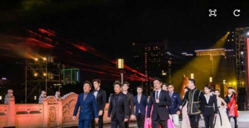 朱坤明：希望其他武打明星都和成龙一样，举办自己的动作电影周