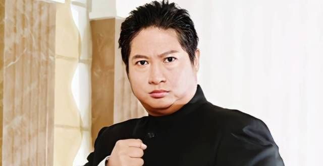 “港圈大佬”洪金宝，被李小龙点名对打，一个电话让香港一半片场停工！
