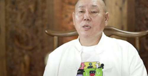 李诚儒说教味浓，说尊龙版《末代皇帝》没多好，惹得不少观众反感
