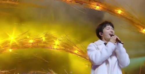 好声音十年诞生了八位能够独当一面的歌手，节目的贡献不容忽视
