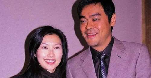 出道38年0绯闻，宠爱妻子29年，谁说娱乐圈没有好男人？