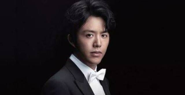 网友：李云迪用实际行动向大家证明，以前有关他的传闻都是假的！