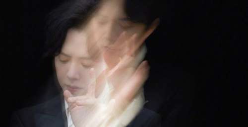 从钢琴王子到因被拘，明星李云迪走红的21年