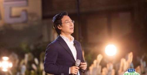 用歌声讲述时代烙印，《时光音乐会》廖昌永真诚交流音乐初心