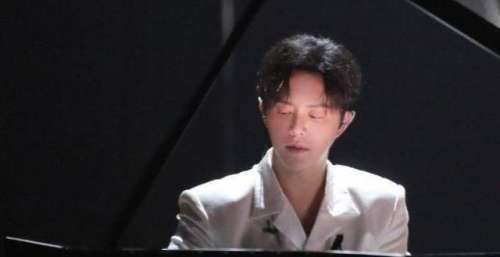 1021对李云迪是什么日子？从21年前这天的人生巅峰到跌落神坛！
