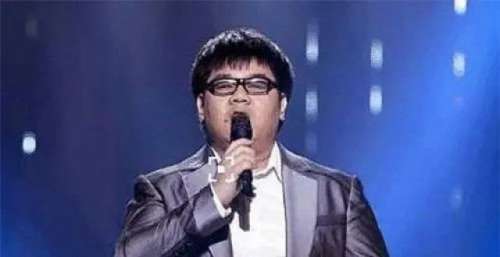 “盲人”杨光为何突然糊了，成名后就膨胀，原来不红是有原因的