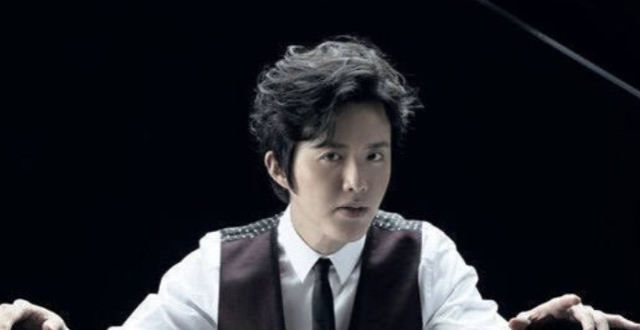 一次一万？李云迪“利益同居”的背后，最对不起的是张小鲁！