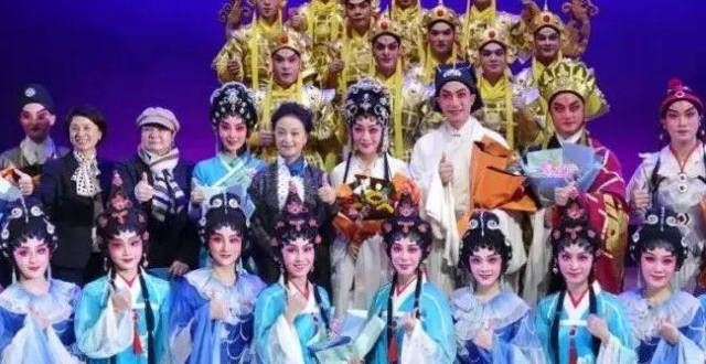 粤剧首次登陆甬城 《白蛇传·情》宁波掀粤剧热潮