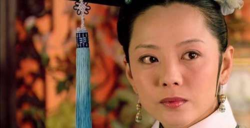 甄嬛从甘寺回宫后，欲除掉敬妃，为何端妃一言就阻止了她？