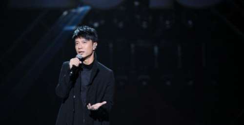 刚成为“好声音”导师，就能培养出冠军学员，为何李克勤这么成功