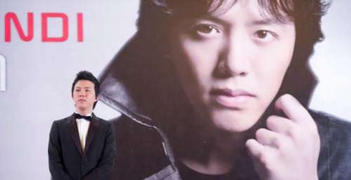 李云迪，游走于黑白键之间的王子