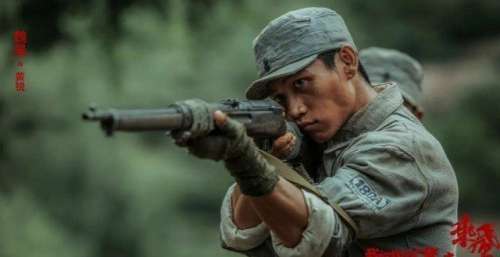 正在热映的五部电影，《第一炉香》排在靠后，你看过哪几部？