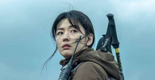 全智贤暌违5年重返电视荧屏，主演新剧《智异山》首播收视率不俗