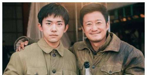 《长津湖》票房53亿再创纪录，1.11亿观众捧场，冲刺影史第二