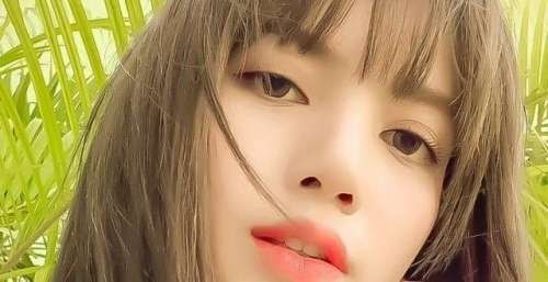 Lisa合作新曲曝光，身材比例太绝了，solo部分依旧出彩
