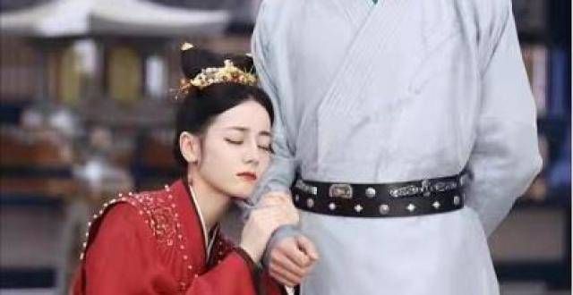 龚俊迪丽热巴《安乐传》路透