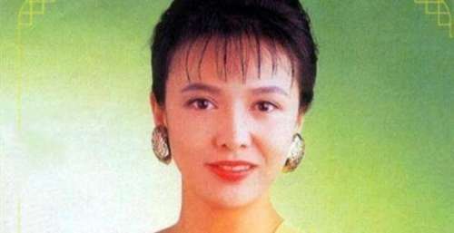 64岁郑裕玲近照曝光，脸部僵硬判若两人