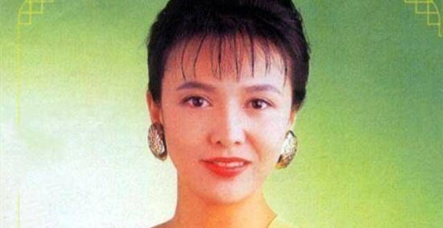 64岁郑裕玲近照曝光，脸部僵硬判若两人