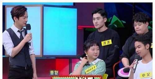 因眉毛走红，被曝遭追求：聊天丑闻后的小吴，如今怎么样了？