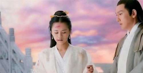 《三生三世》刀子嘴豆腐心的白浅，心里早就原谅了少辛