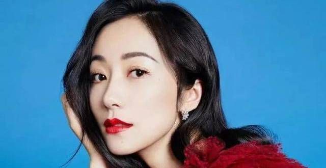 前行者：别再说韩雪演的陆怡傻白甜了，她才是剧中隐藏最深的人