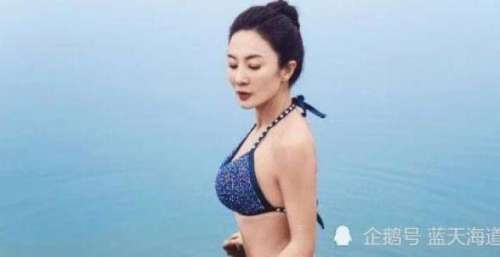 公认的“冻龄女神”，甩林志玲几条街！儿子都称她为“妖精”！
