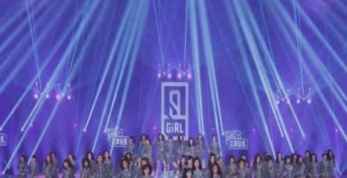 A班只有5人上《快本》，她一句朗诵rap，比A班人还火