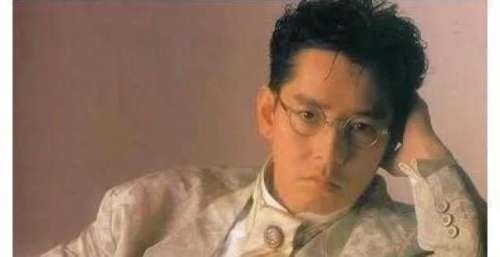 挤走原配，与情人共度26年，谭咏麟比你想象更“渣”
