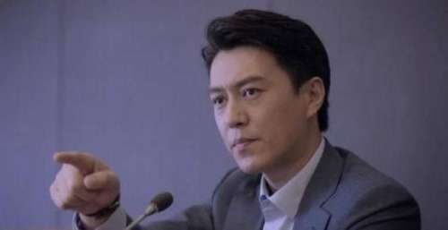 《突围》难成爆款 “官腔”依旧