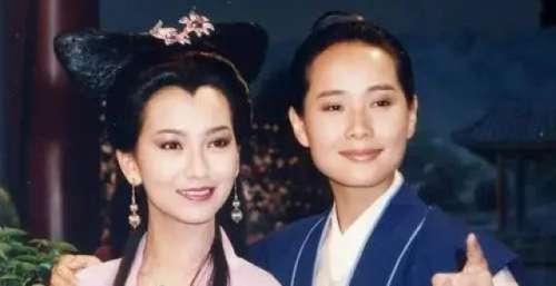 58岁叶童近照认不出，两颊凹陷身材暴瘦显憔悴，健康状况引担忧