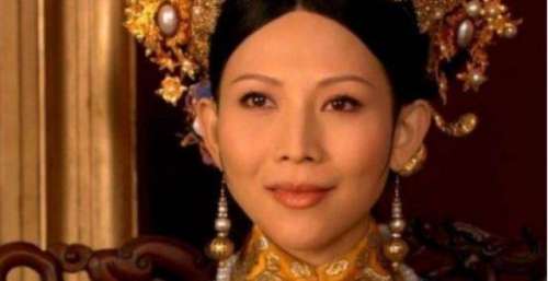 甄嬛传：安陵容自杀时，为何要吞苦杏仁？看完太有心计了