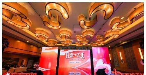 18岁的东方卫视和它的“理想之城”
