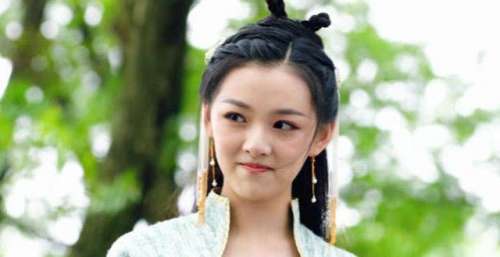 《嘉南传》不能再让造型师背锅了，女配们的造型一个比一个好看