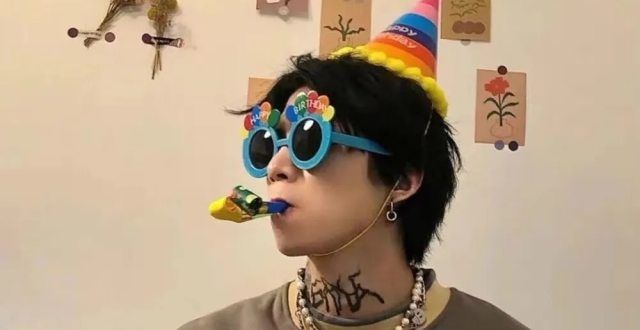 男生头像｜城市慷慨亮了一整夜光，如同少年不惧岁月长。