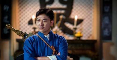 钱小豪曾经比肩周润发，风头直追李连杰却因特殊“癖好”难成巨星