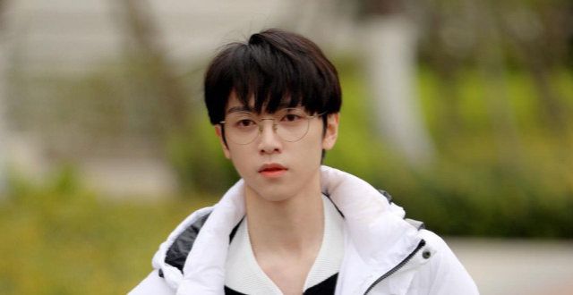 创造营选手被曝脚踏两只船，与多人保持暧昧关系，连夜公关道歉