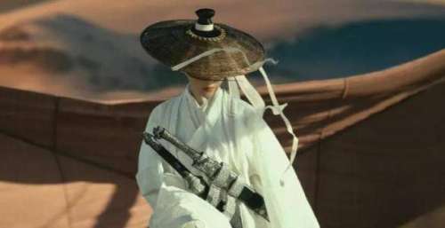 《雪中悍刀行》明年播出，张若昀扮相俊美，动作设计充满武侠古韵