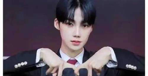 韩国男团THE BOYZ举行第三张单曲发布会