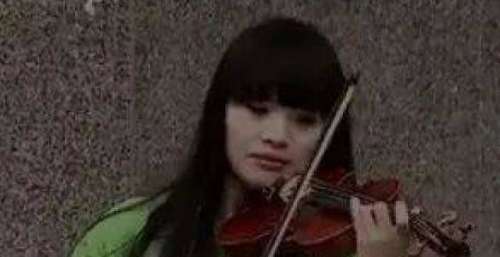 成都街头古典音乐快闪，美爆了！