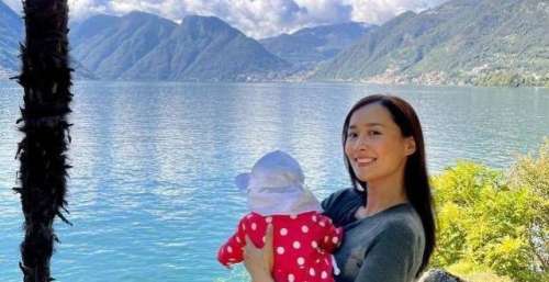 陈法拉与女儿摘苹果兼骑马 享受家庭乐